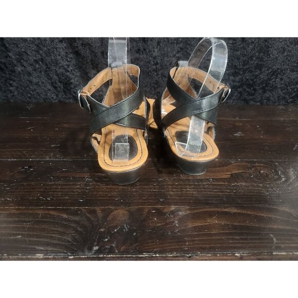 Eurosoft Sofft Missy Black Faux Snakeskin Embossed Thong Strappy Sandals/Sz. 7M - Picture 6 of 8